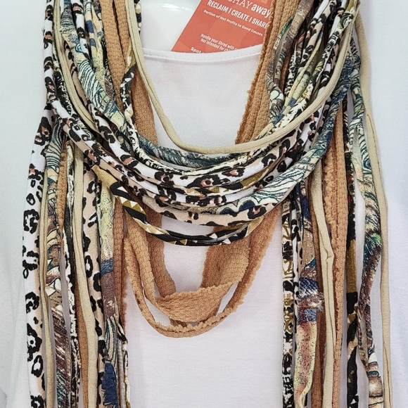 Dona Bela Shreds "Fiona" Upcycled Textile Scarf - Picture 6 of 9